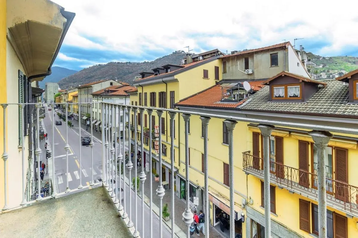 Anello Del Miracolo - Entire Home With Balcony Como 0*,  İtalya