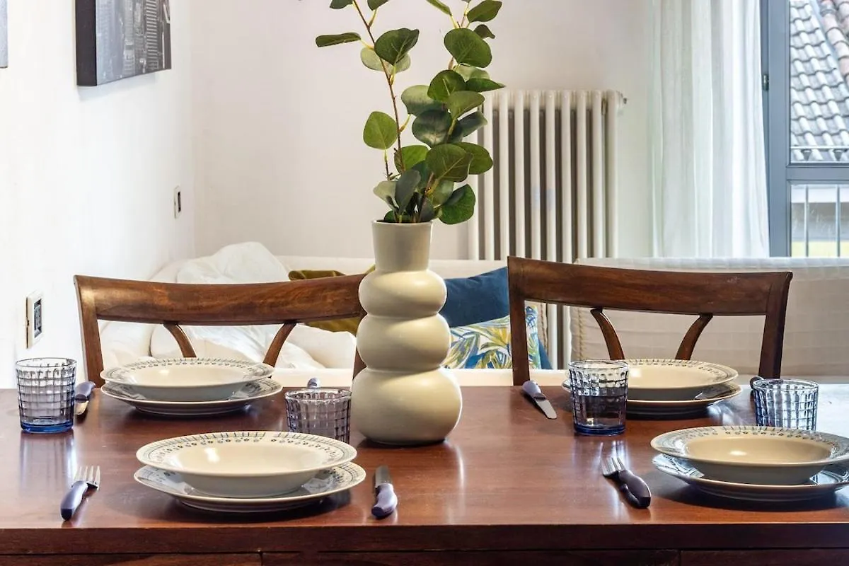 Anello Del Miracolo - Entire Home With Balcony Como 0*,